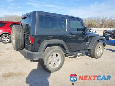 Trzecie zdjęcie samochodu z tyłu: 2016 JEEP WRANGLER SPORT VIN:1C4AJWAG4GL344181 - miniatura