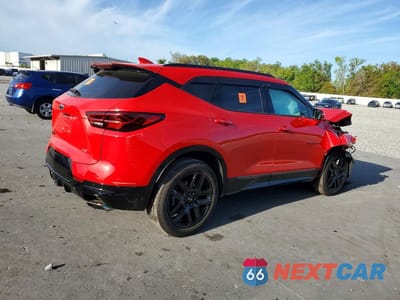 Trzecie zdjęcie samochodu z tyłu: 2024 CHEVROLET BLAZER RS VIN:3GNKBERS7RS133730 - miniatura