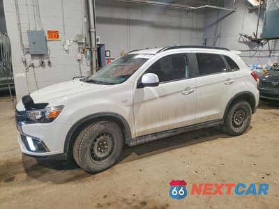 2018 MITSUBISHI RVR SE LIMITED JA4AJ4AW0JU603630 - główne zdjęcie licytacji z USA - miniatura