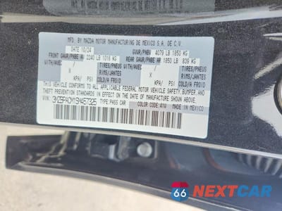 Zdjęcie 12 z 12 samochodu: 2025 MAZDA 3 PREFERRED VIN:3MZBPACM1SM457325 - miniatura