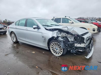 Czwarte zdjęcie samochodu z boku: 2013 BMW 535 XI VIN:WBAFU7C5XDDU76220 - miniatura