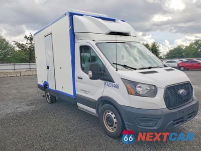 Czwarte zdjęcie samochodu z boku: 2023 FORD TRANSIT T-350 VIN:1FDBW5ZG2PKA23603 - miniatura