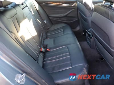 Zdjęcie 10 z 12 samochodu: 2018 BMW 530 XI VIN:WBAJA7C55JWA73171 - miniatura