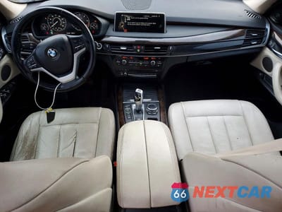 Zdjęcie 8 z 12 samochodu: 2015 BMW X5 XDRIVE35D VIN:5UXKS4C50F0J97504 - miniatura