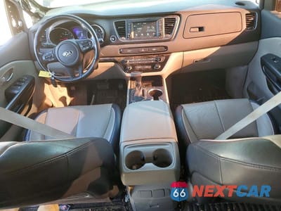 Zdjęcie 8 z 14 samochodu: 2021 KIA SEDONA EX VIN:KNDMB5C15M6671292 - miniatura