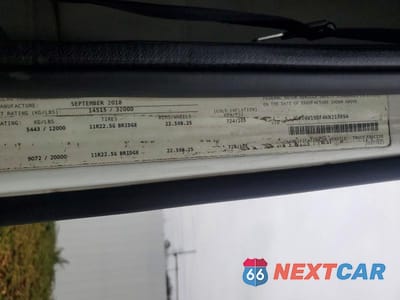Zdjęcie 10 z 10 samochodu: 2019 VOLVO VNR - SEMI TRUCK VIN:4V4W19DF4KN217894 - miniatura