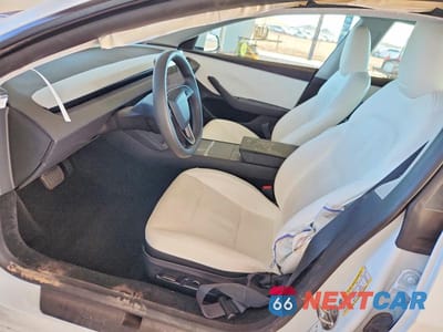 Zdjęcie 7 z 12 samochodu: 2024 TESLA MODEL 3 VIN:5YJ3E1EB5RF812519 - miniatura