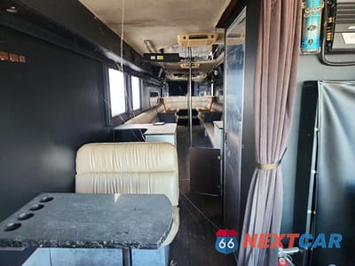 Zdjęcie 6 z 10 samochodu: 2006 FREIGLINER CHASSIS X LINE MOTOR HOME VIN:4UZFCHCY35CV92691 - miniatura