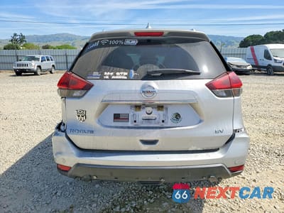 Zdjęcie 6 z 13 samochodu: 2019 NISSAN ROGUE SV VIN:KNMAT2MT6KP528714 - miniatura