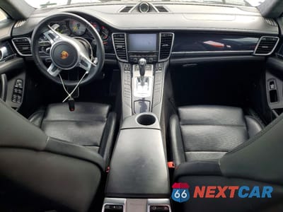 Zdjęcie 8 z 12 samochodu: 2016 PORSCHE PANAMERA SE HYBRID VIN:WP0AD2A75GL041314 - miniatura