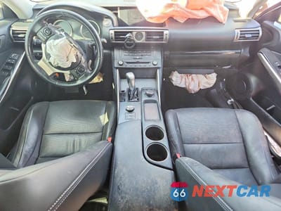 Zdjęcie 8 z 12 samochodu: 2016 LEXUS IS 200T BASE VIN:JTHBA1D29G5031363 - miniatura