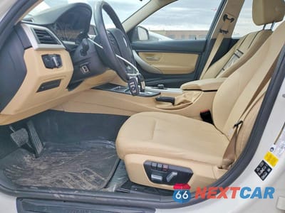 Zdjęcie 7 z 13 samochodu: 2018 BMW 320 XI VIN:WBA8A3C50JA505439 - miniatura