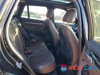 Zdjęcie 10 z 13 samochodu: 2016 BMW X1 XDRIVE28I VIN:WBXHT3Z33G4A51509 - miniatura