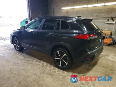 Drugie zdjęcie samochodu z przodu: 2023 TOYOTA COROLLA CROSS HYBRID XSE VIN:7MUFBABG9PV010494 - miniatura