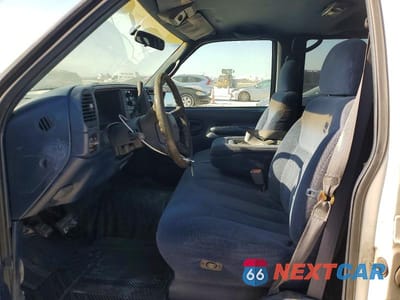 Zdjęcie 7 z 13 samochodu: 1999 CHEVROLET SUBURBAN C2500 VIN:3GNGC26R9XG250356 - miniatura