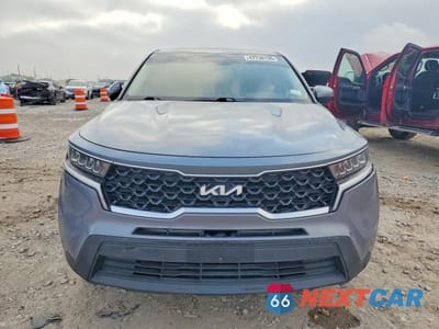 Piąte zdjęcie samochodu w środku: 2022 KIA SORENTO LX VIN:5XYRG4LC6NG091552 - miniatura