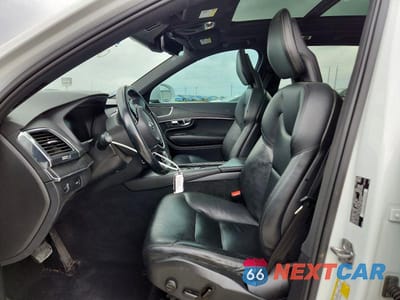 Zdjęcie 7 z 13 samochodu: 2020 VOLVO XC90 T5 MOMENTUM VIN:YV4102CK0L1613390 - miniatura