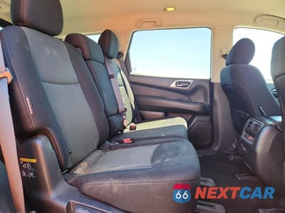 Zdjęcie 11 z 13 samochodu: 2019 NISSAN PATHFINDER SV VIN:5N1DR2MN8KC627518 - miniatura