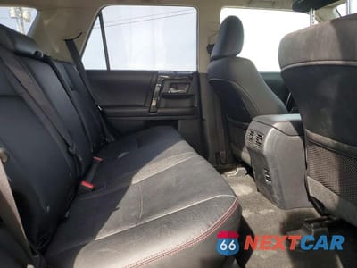 Zdjęcie 11 z 13 samochodu: 2018 TOYOTA 4RUNNER TRD PRO VIN:JTEBU5JR8J5568696 - miniatura