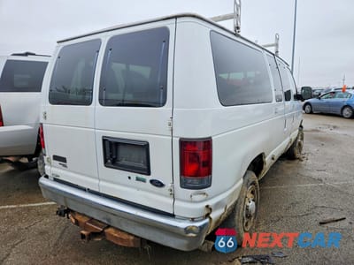Trzecie zdjęcie samochodu z tyłu: 2012 FORD ECONOLINE E350 SUPER DUTY WAGON VIN:1FBNE3BL6CDA61015 - miniatura