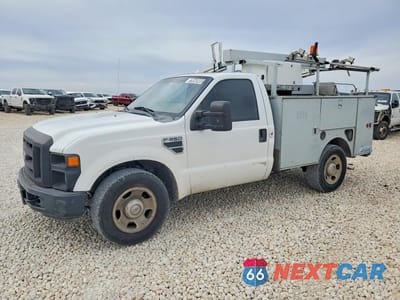 2008 FORD F350 SUPER DUTY UTILITY / SERVICE TRUCK 1FDSF30508EC32757 - główne zdjęcie licytacji z USA - miniatura