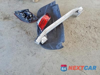 Zdjęcie 12 z 13 samochodu: 2021 HONDA INSIGHT EX VIN:19XZE4F51ME011184 - miniatura