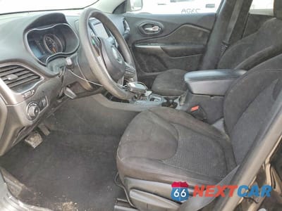 Zdjęcie 7 z 13 samochodu: 2019 JEEP CHEROKEE LATITUDE VIN:1C4PJLCB7KD348383 - miniatura