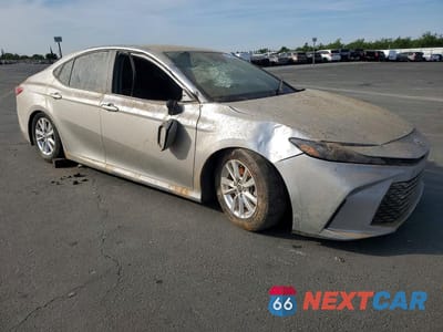 Czwarte zdjęcie samochodu z boku: 2025 TOYOTA CAMRY LE VIN:4T1DAACK1SU568251 - miniatura