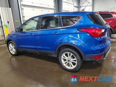 Drugie zdjęcie samochodu z przodu: 2019 FORD ESCAPE SE VIN:1FMCU9GD5KUA71765 - miniatura
