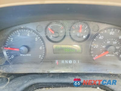 Zdjęcie 9 z 12 samochodu: 2007 FORD TAURUS SE VIN:1FAFP53UX7A201108 - miniatura