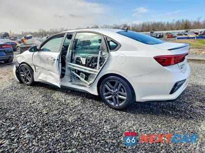 Drugie zdjęcie samochodu z przodu: 2021 KIA FORTE GT-LINE VIN:3KPF34AD1ME392185 - miniatura