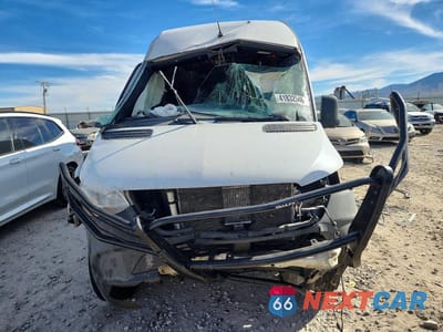 Piąte zdjęcie samochodu w środku: 2021 MERCEDES-BENZ SPRINTER 2500 VIN:W1W40CHY9MT052703 - miniatura