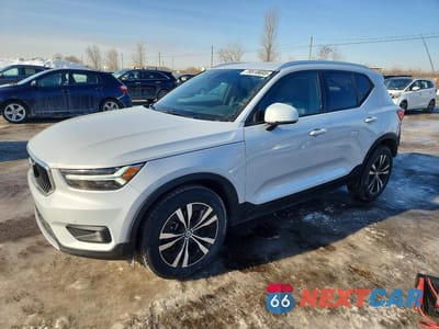 2021 VOLVO XC40 T5 MOMENTUM YV4162UK1M2537297 - główne zdjęcie licytacji z USA - miniatura