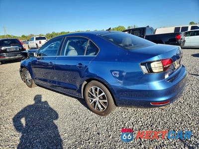 Drugie zdjęcie samochodu z przodu: 2018 VOLKSWAGEN JETTA SE VIN:3VWDB7AJ6JM229581 - miniatura