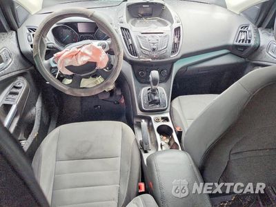Zdjęcie 8 z 13 samochodu: 2013 FORD ESCAPE SE VIN:1FMCU9GX9DUB97835 - miniatura