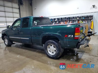Drugie zdjęcie samochodu z przodu: 2004 GMC NEW SIERRA K1500 VIN:2GTEK19TX41378971 - miniatura