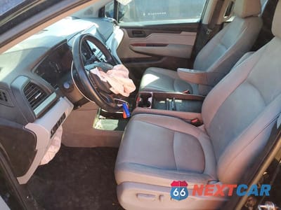 Zdjęcie 7 z 14 samochodu: 2018 HONDA ODYSSEY EXL VIN:5FNRL6H73JB064779 - miniatura