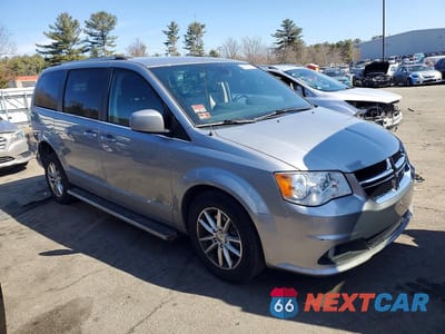 Czwarte zdjęcie samochodu z boku: 2019 DODGE GRAND CARAVAN SXT VIN:2C4RDGCG4KR752936 - miniatura
