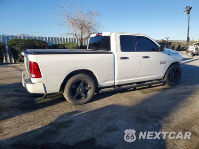 Trzecie zdjęcie samochodu z tyłu: 2018 RAM 1500 ST VIN:1C6RR6FG9JS280308 - miniatura