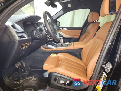 Zdjęcie 7 z 14 samochodu: 2022 BMW X7 XDRIVE40I VIN:5UXCW2C0XN9L81361 - miniatura