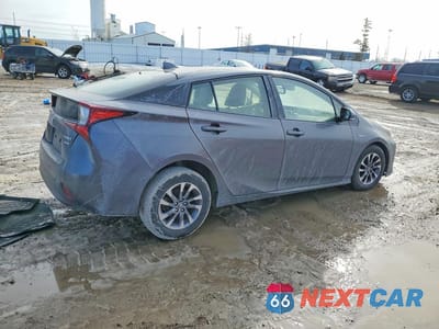 Trzecie zdjęcie samochodu z tyłu: 2020 TOYOTA PRIUS LIMITED VIN:JTDKARFU8L3106042 - miniatura