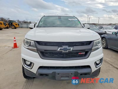 Piąte zdjęcie samochodu w środku: 2018 CHEVROLET COLORADO Z71 VIN:1GCPTDE1XJ1157366 - miniatura