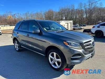 Czwarte zdjęcie samochodu z boku: 2017 MERCEDES-BENZ GLE 350 4MATIC VIN:4JGDA5HB1HA844695 - miniatura