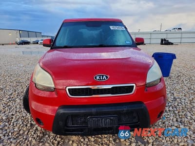 Piąte zdjęcie samochodu w środku: 2011 KIA SOUL + VIN:KNDJT2A27B7218552 - miniatura