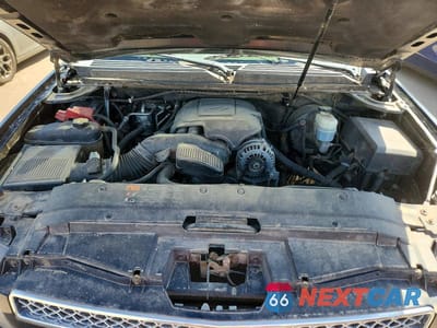 Zdjęcie 11 z 12 samochodu: 2011 CHEVROLET SUBURBAN K1500 LT VIN:1GNSKJE3XBR353332 - miniatura