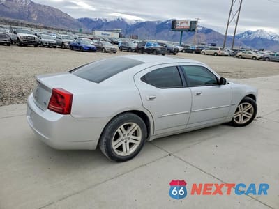 Trzecie zdjęcie samochodu z tyłu: 2006 DODGE CHARGER R VIN:2B3KA53HX6H311476 - miniatura