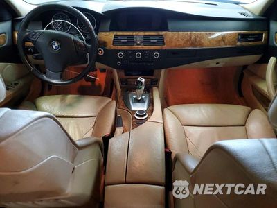 Zdjęcie 8 z 12 samochodu: 2008 BMW 528 I VIN:WBANU53558CT17195 - miniatura