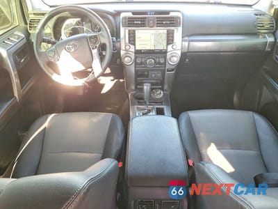 Zdjęcie 8 z 13 samochodu: 2020 TOYOTA 4RUNNER SR5 PREMIUM VIN:JTEBU5JR5L5806720 - miniatura