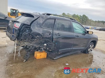 Trzecie zdjęcie samochodu z tyłu: 2022 JEEP CHEROKEE LIMITED VIN:1C4PJMDX8ND534079 - miniatura