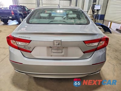 Zdjęcie 6 z 13 samochodu: 2018 HONDA ACCORD EXL VIN:1HGCV1F65JA074978 - miniatura